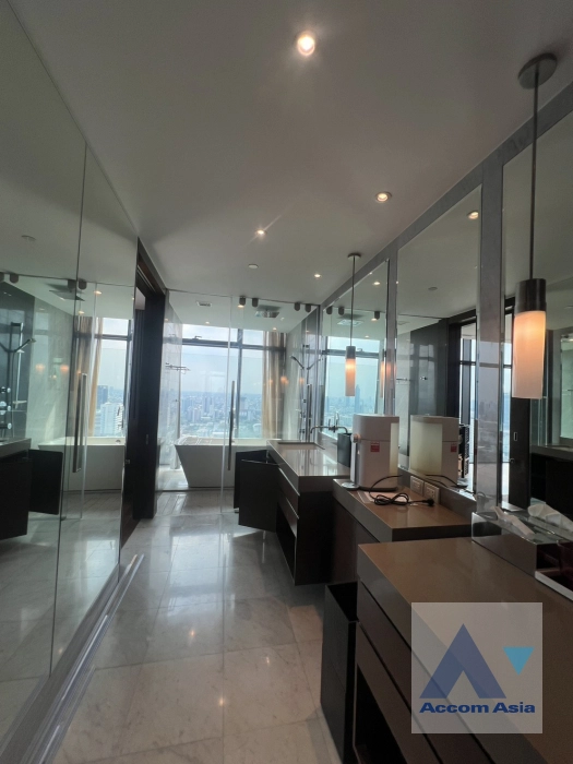14  3 br Condominium For Rent in Ploenchit ,Bangkok BTS Ratchadamri at The St. Regis Bangkok (Residences) AA20094