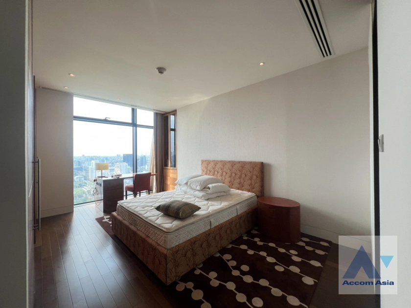 12  3 br Condominium For Rent in Ploenchit ,Bangkok BTS Ratchadamri at The St. Regis Bangkok (Residences) AA20094