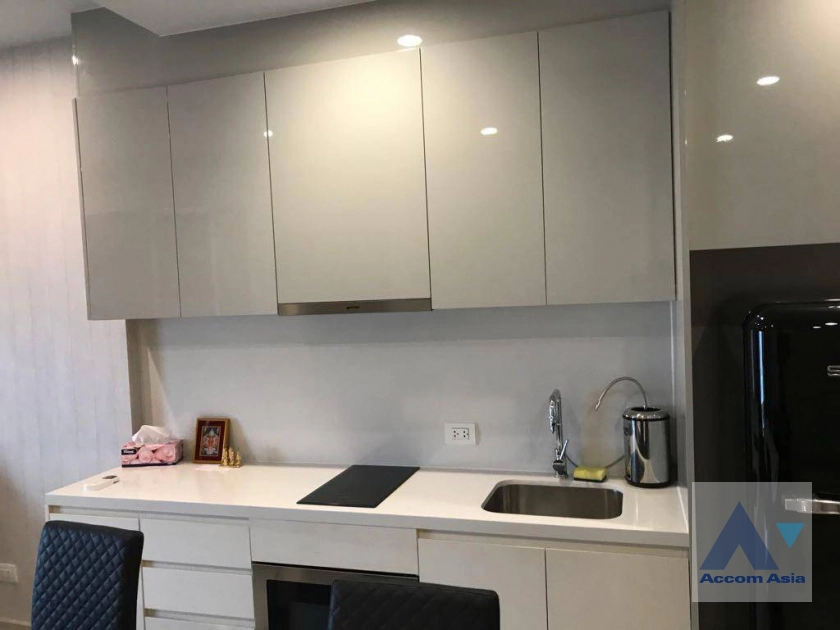  1  2 br Condominium For Rent in Ploenchit ,Bangkok BTS Ploenchit at Noble Ploenchit AA20106