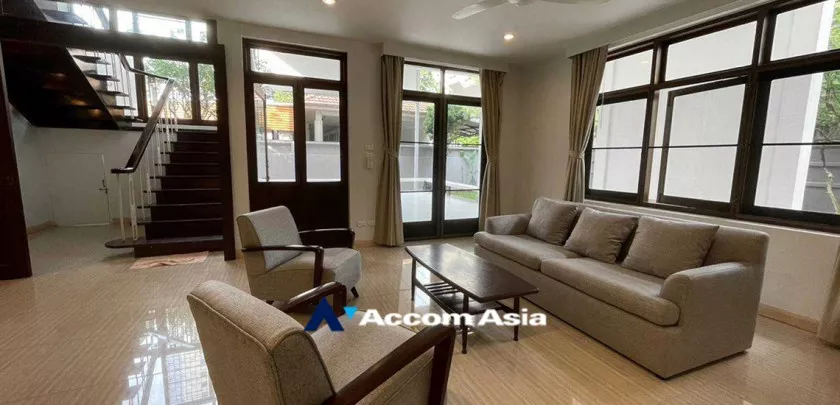 Home Office, Pet friendly house for rent in Sukhumvit, Bangkok Code AA20114