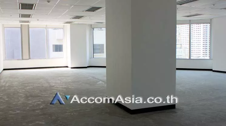 8  Office Space For Rent in Ploenchit ,Bangkok BTS Chitlom at Mercury Tower AA20118