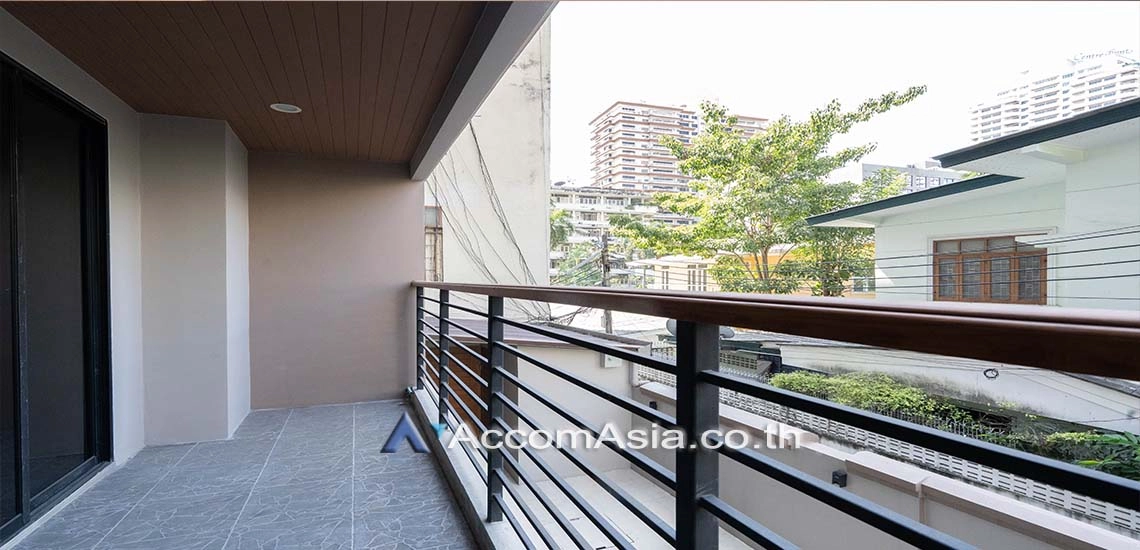 8  3 br Apartment for rent and sale in Sukhumvit ,Bangkok BTS Asok - MRT Sukhumvit at Harmony living AA20123