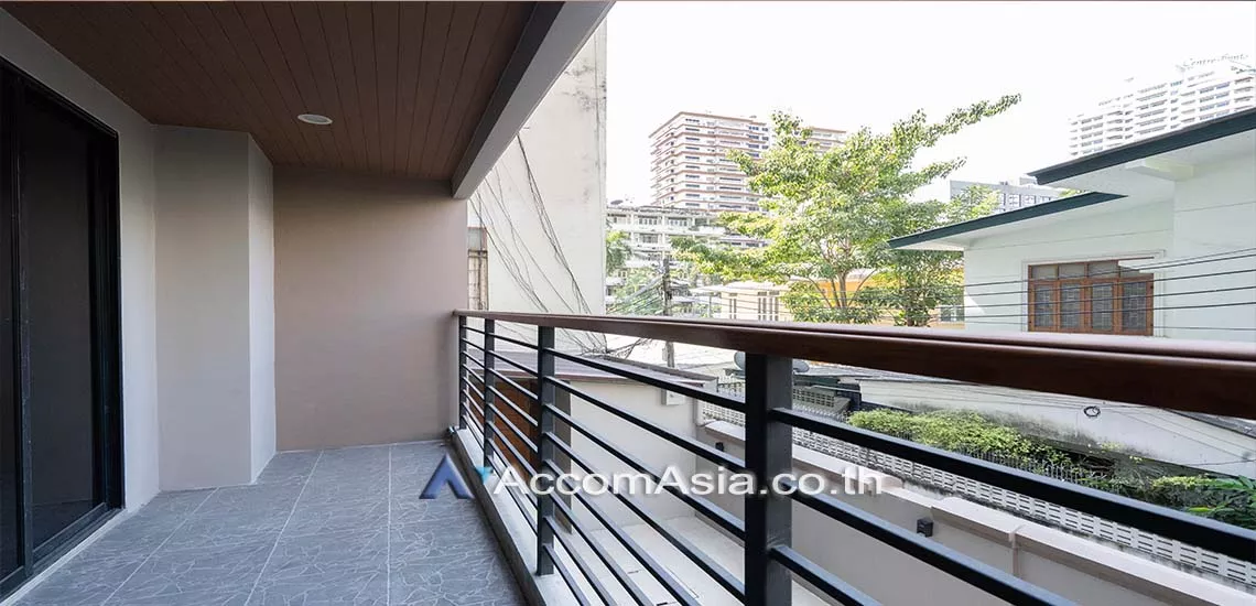 8  3 br Apartment For Rent in Sukhumvit ,Bangkok BTS Asok - MRT Sukhumvit at Harmony living AA20123