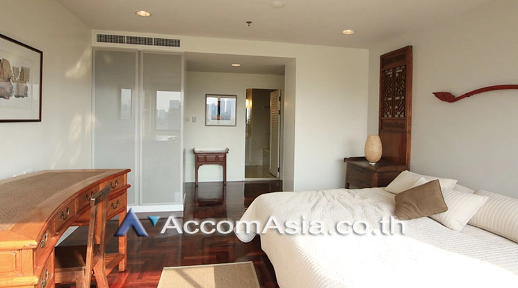 10  2 br Condominium For Rent in Sukhumvit ,Bangkok BTS Nana at Lake Green AA20136