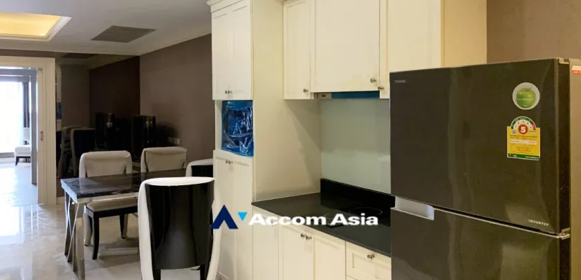 unit 1 Bedroom  Condominium For Rent & Sale in Silom, Bangkok  near BTS Surasak (AA20137)