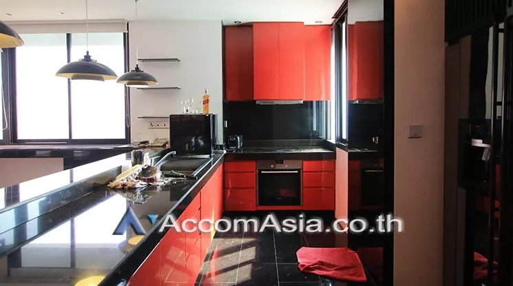 5  2 br Condominium for rent and sale in Sukhumvit ,Bangkok BTS Nana at Lake Green AA20138