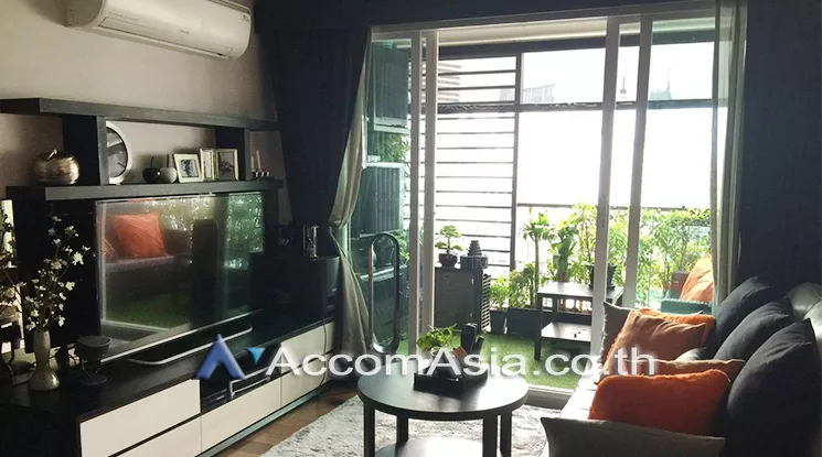 15 Sukhumvit Residences Condominium  2 Bedroom for Sale MRT Sukhumvit in Sukhumvit Bangkok