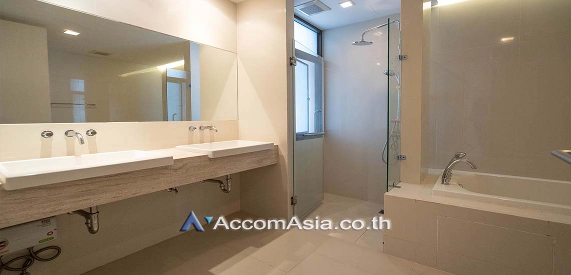 8  2 br Apartment for rent and sale in Sukhumvit ,Bangkok BTS Phrom Phong at Oasis at Sukhumvit AA20153
