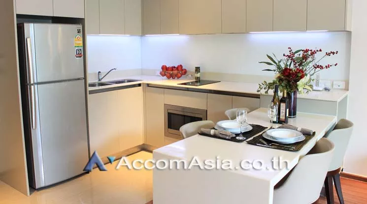 unit 1 Bedroom  Apartment For Rent in Sukhumvit, Bangkok  near BTS Ekkamai (AA20176)