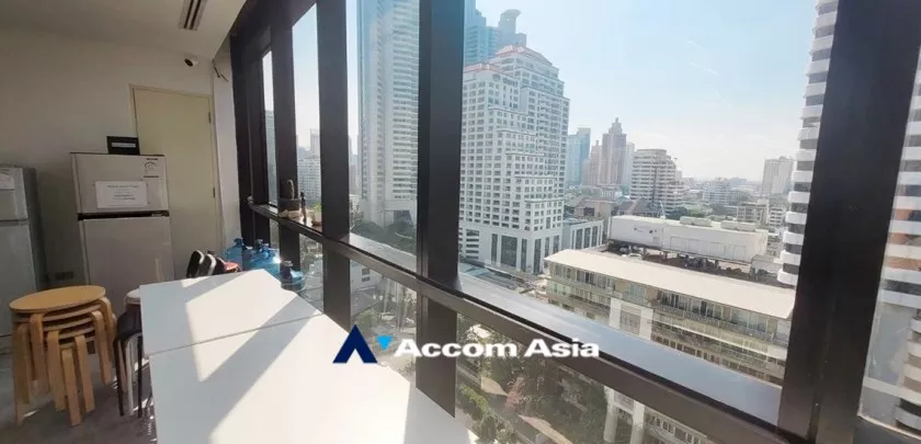 5  Office Space For Rent in Sukhumvit ,Bangkok BTS Asok - MRT Sukhumvit at Easy walk to Asok BTS AA20181