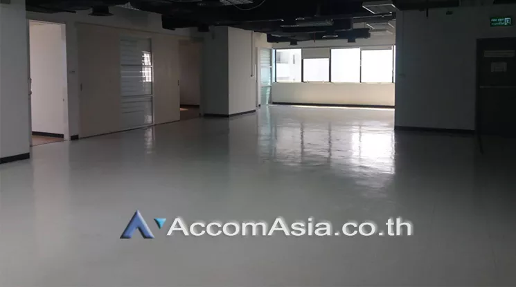  2  Office Space For Rent in Phaholyothin ,Bangkok BTS Sanam Pao at SM tower AA20187