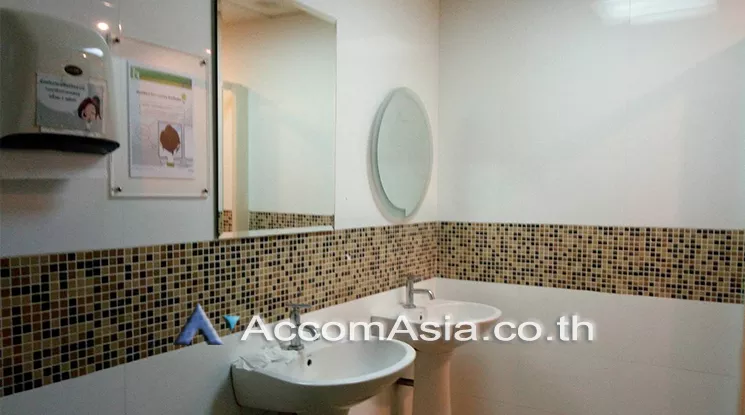 5  Office Space For Rent in Phaholyothin ,Bangkok BTS Sanam Pao at SM tower AA20187