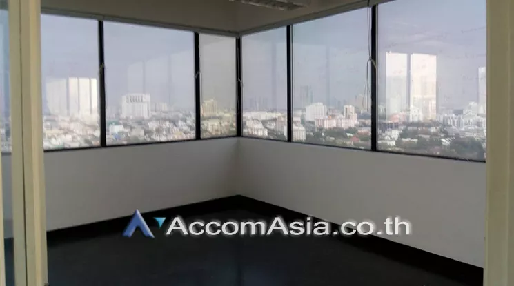 4  Office Space For Rent in Phaholyothin ,Bangkok BTS Sanam Pao at SM tower AA20190