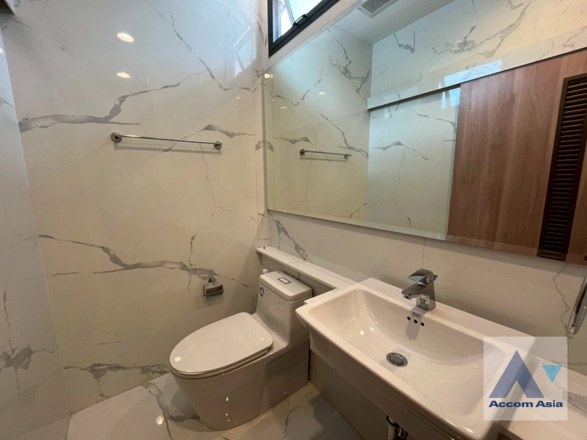 15  3 br Townhouse for rent and sale in Sukhumvit ,Bangkok BTS Phrom Phong at KLANG Nivas AA20201
