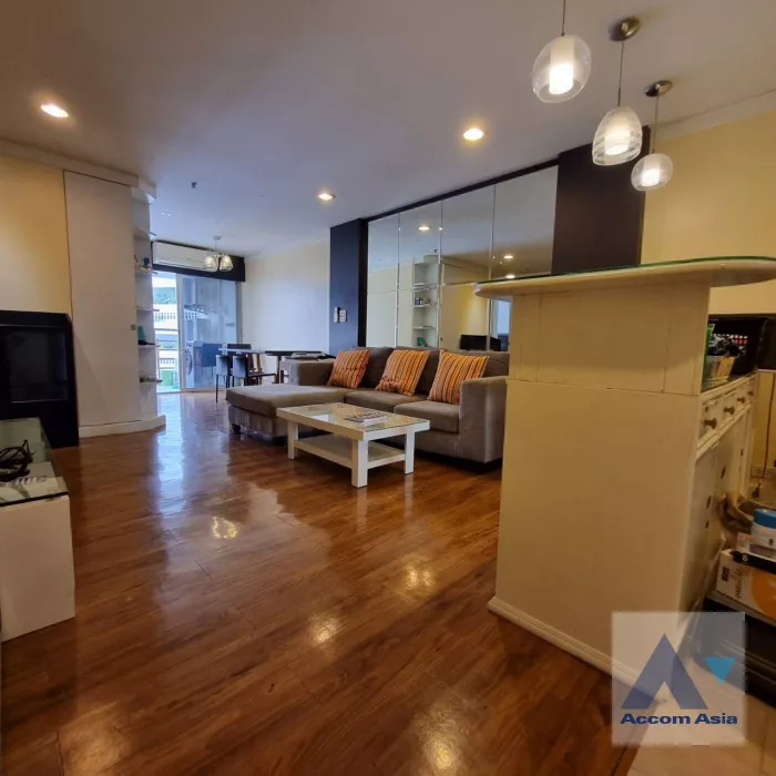  2 Bedrooms  Condominium For Sale in Sukhumvit, Bangkok  near BTS Phrom Phong (AA20204)