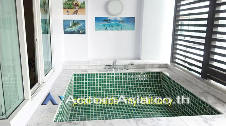 unit 1 Bedroom  Condominium For Rent in Sukhumvit, Bangkok  near BTS On Nut (AA20251)