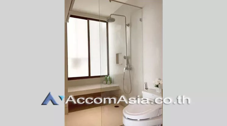 unit 1 Bedroom  Condominium For Rent & Sale in Sukhumvit, Bangkok  near BTS Phrom Phong (AA20267)