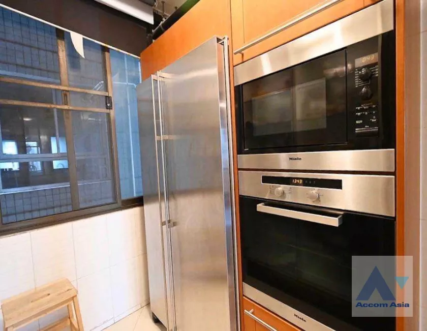 unitPet friendly |  3 Bedrooms  Condominium For Rent & Sale in Ploenchit, Bangkok  near BTS Ploenchit (AA20285)