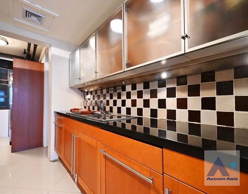  1  3 br Condominium For Rent in Ploenchit ,Bangkok BTS Ploenchit at All Seasons Mansion AA20285