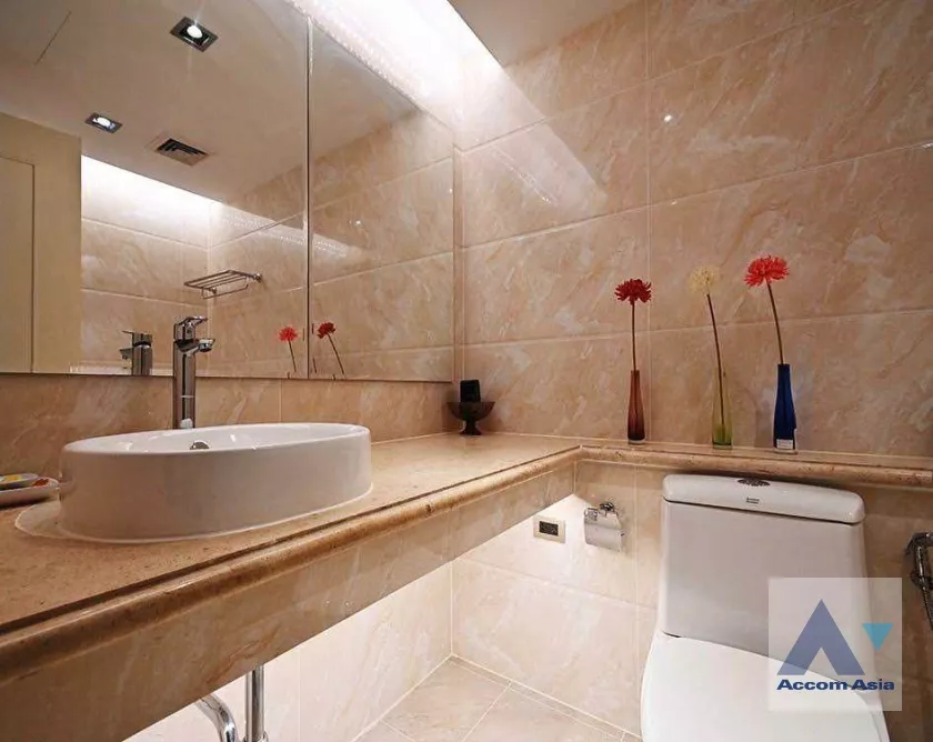 6  3 br Condominium for rent and sale in Ploenchit ,Bangkok BTS Ploenchit at All Seasons Mansion AA20285