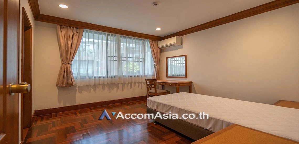 7  4 br Apartment For Rent in Sukhumvit ,Bangkok BTS Phrom Phong at A fusion of contemporary 10301