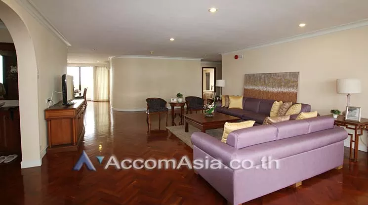 Big Balcony, Pet friendly |  Perfect for family Apartment  4 Bedroom for Rent MRT Sukhumvit in Sukhumvit Bangkok