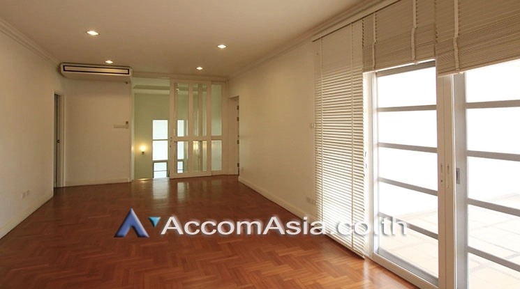 11  5 br House for rent and sale in Samutprakan ,Samutprakan BTS Bang Na at Lakeside Villa 1 AA20338
