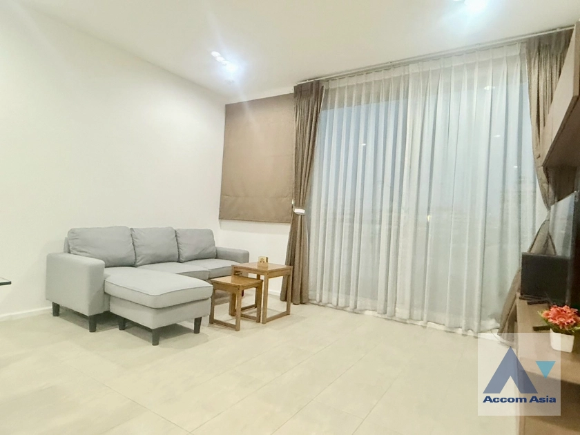 unit 1 Bedroom  Condominium For Rent & Sale in Sukhumvit, Bangkok  near BTS Asok - MRT Sukhumvit (AA20340)