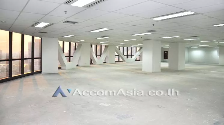  2  Office Space For Rent in Sathorn ,Bangkok BTS Surasak at Chartered Square Building AA20349