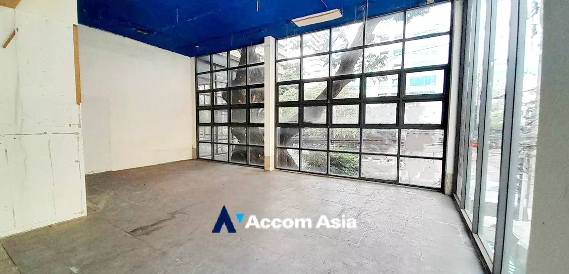 unit Retail / showroom For Rent in Sukhumvit, Bangkok  near BTS Asok - MRT Phetchaburi (AA20366)