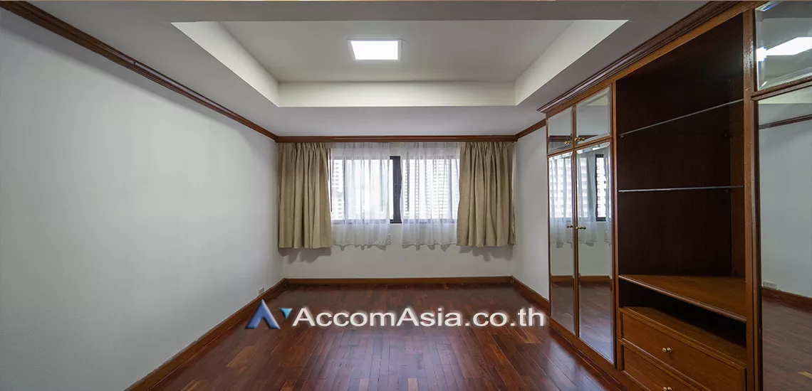 5  2 br Apartment For Rent in Sukhumvit ,Bangkok BTS Nana - MRT Sukhumvit at Private Environment Space AA20370