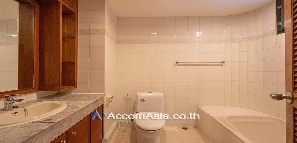 10  2 br Apartment for rent and sale in Sukhumvit ,Bangkok BTS Nana - MRT Sukhumvit at Private Environment Space AA20370