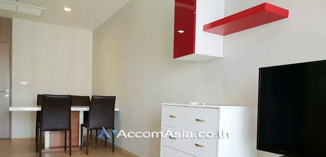 unit 1 Bedroom  Condominium For Rent & Sale in Sukhumvit, Bangkok  near BTS Ekkamai (AA20375)