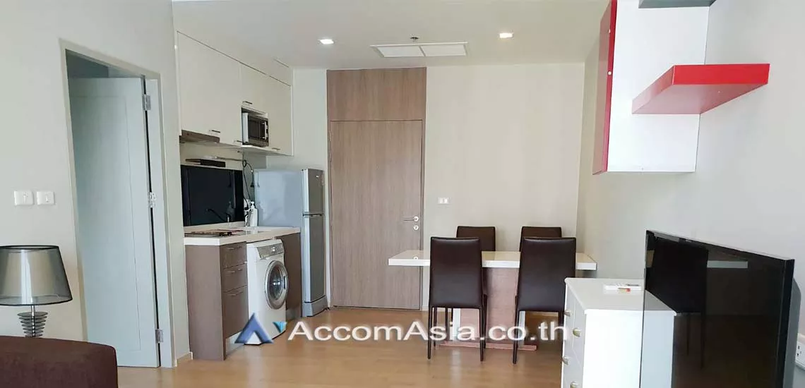 unit 1 Bedroom  Condominium For Rent & Sale in Sukhumvit, Bangkok  near BTS Ekkamai (AA20375)