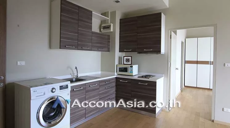 unit 1 Bedroom  Condominium For Rent in Sukhumvit, Bangkok  near BTS Ekkamai (AA20378)