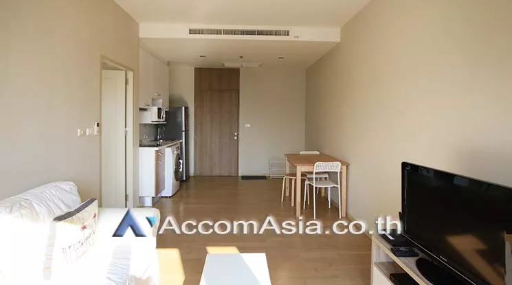 unit 1 Bedroom  Condominium For Rent in Sukhumvit, Bangkok  near BTS Ekkamai (AA20380)