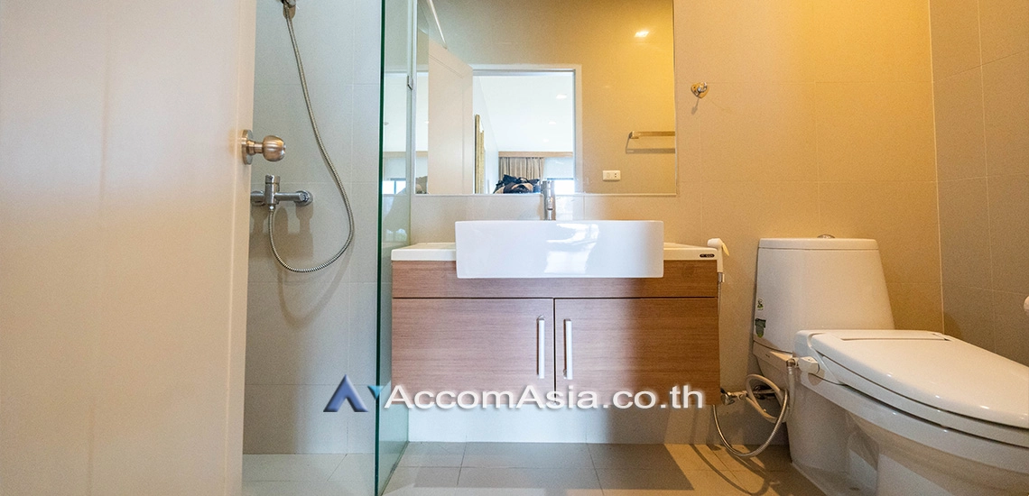 5  2 br Condominium for rent and sale in Sukhumvit ,Bangkok BTS Ekkamai at Noble Reveal AA20385