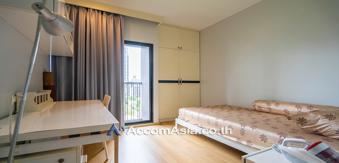 4  2 br Condominium for rent and sale in Sukhumvit ,Bangkok BTS Ekkamai at Noble Reveal AA20385