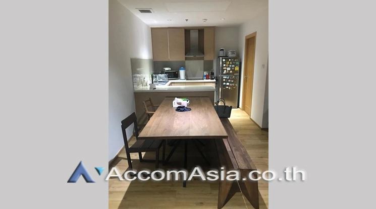 unit 2 Bedrooms  Condominium For Rent in Sathorn, Bangkok  near BTS Chong Nonsi - BRT Sathorn (AA20389)