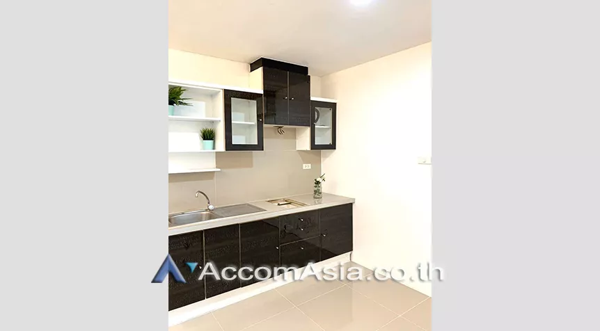 unitPet friendly |  3 Bedrooms  Condominium For Rent in Sukhumvit, Bangkok  near BTS Phrom Phong (AA20401)