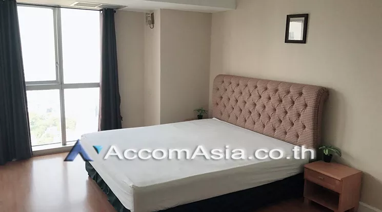 unit 2 Bedrooms  Condominium For Rent in Sukhumvit, Bangkok  near BTS Phrom Phong (AA20402)
