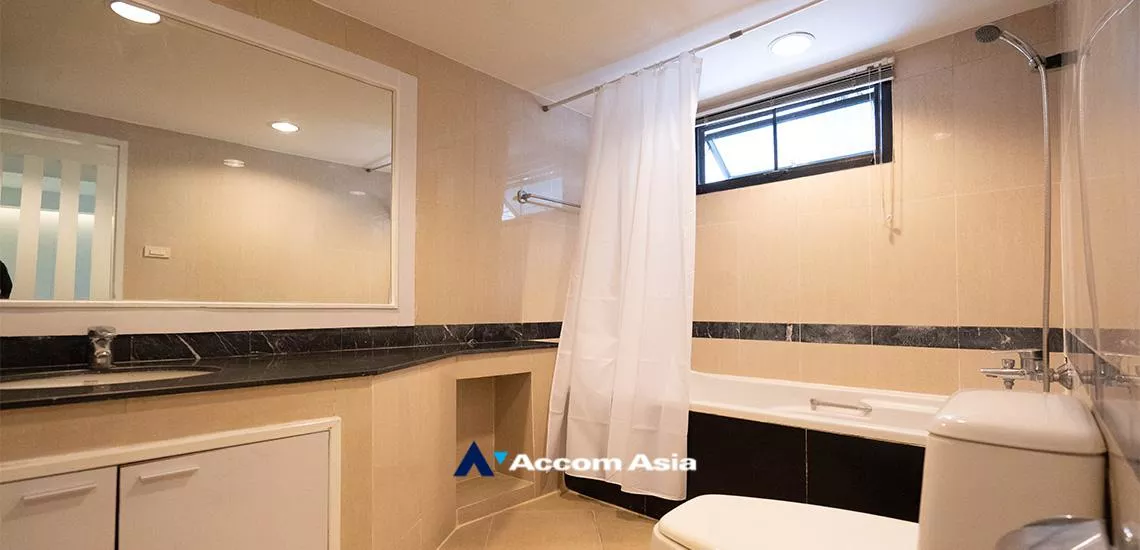 8  3 br Apartment For Rent in Sukhumvit ,Bangkok BTS Asok - MRT Sukhumvit at Charming panoramic views AA20413