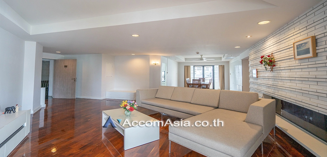 unitPet friendly |  3 Bedrooms  Apartment For Rent in Sukhumvit, Bangkok  near BTS Asok - MRT Sukhumvit (AA20414)