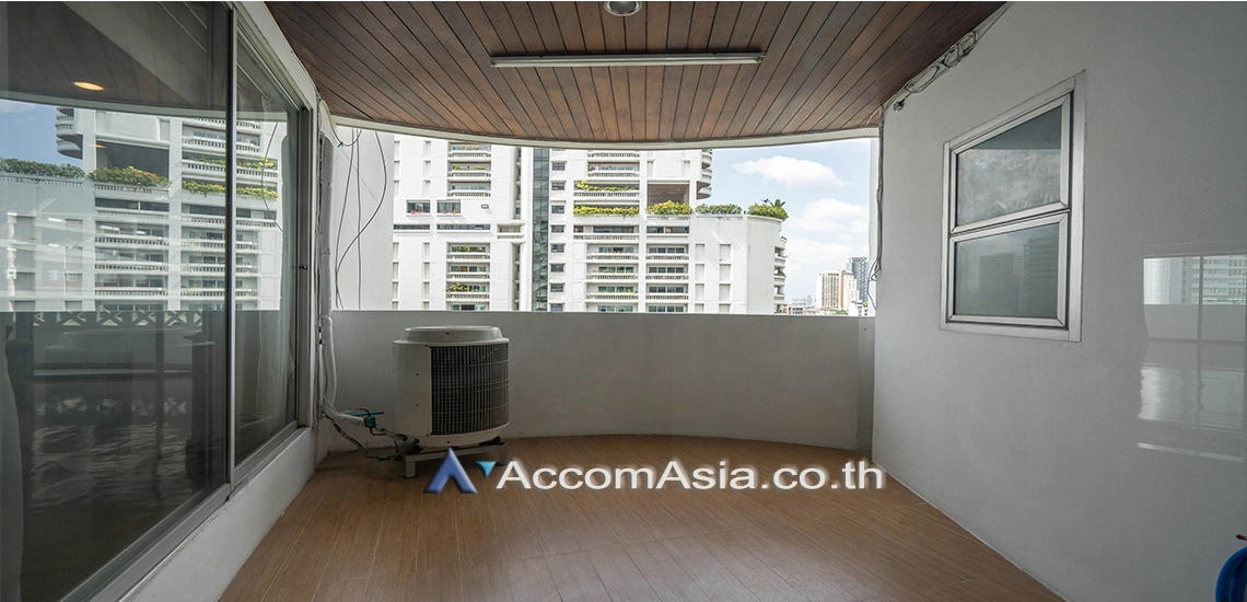 13  4 br Apartment For Rent in Sukhumvit ,Bangkok BTS Asok - MRT Sukhumvit at Newly renovated modern style living place AA20448