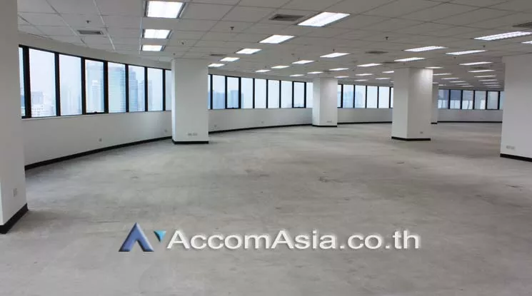 unit Office space For Rent in Ratchadaphisek, Bangkok  near MRT Phetchaburi (AA20449)