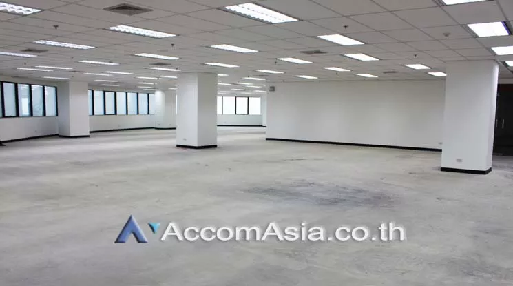 4  Office Space For Rent in Ratchadapisek ,Bangkok MRT Phetchaburi at Italthai tower AA20450