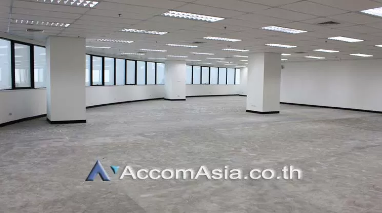  2  Office Space For Rent in Ratchadaphisek ,Bangkok MRT Phetchaburi at Italthai tower AA20451