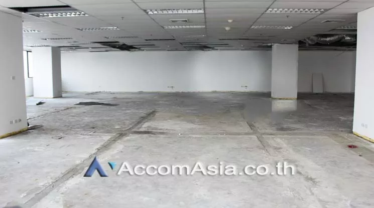 5  Office Space For Rent in Ratchadaphisek ,Bangkok MRT Phetchaburi at Italthai tower AA20451