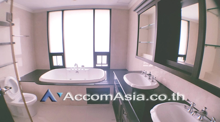 5  4 br Condominium For Rent in Sukhumvit ,Bangkok BTS Phra khanong at Vista Garden Prestige AA20455
