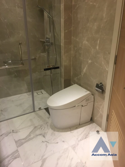 14  2 br Condominium for rent and sale in Ploenchit ,Bangkok BTS Chitlom at Sindhorn Residence AA20458